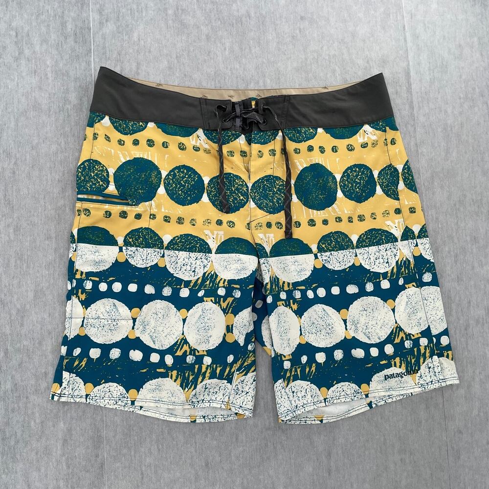 Patagonia Shorts Adult 34 Swim Trunks Lightweight Board Outdoors Logo Mens
